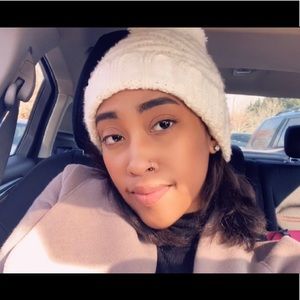 Meet your Posher, Danesha